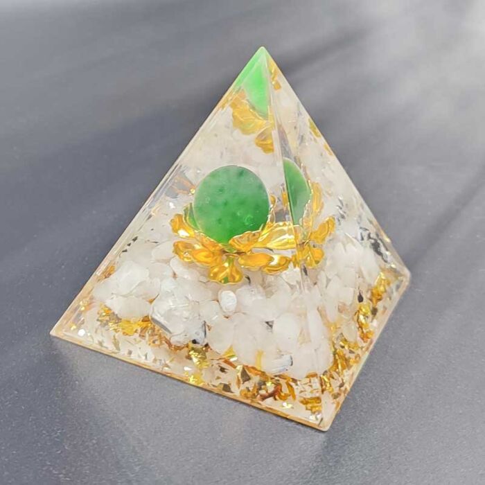 Ossidiana Verde Piramide Orgone 3109